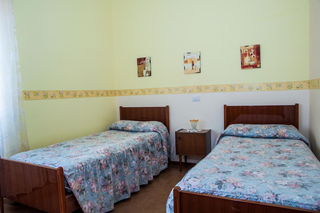 Albergo De Jean Garzeno Exterior foto